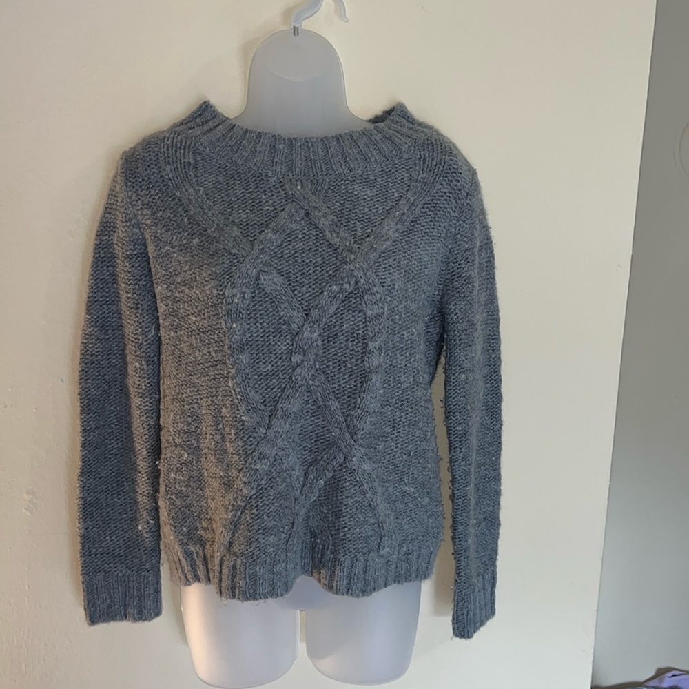 Grey sweater
